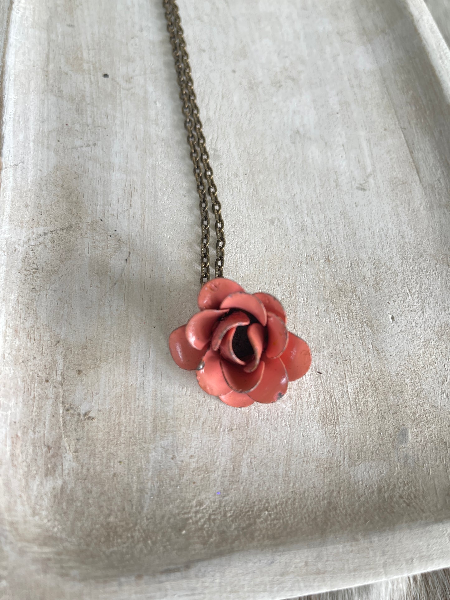 Dainty Metal Rose Necklace
