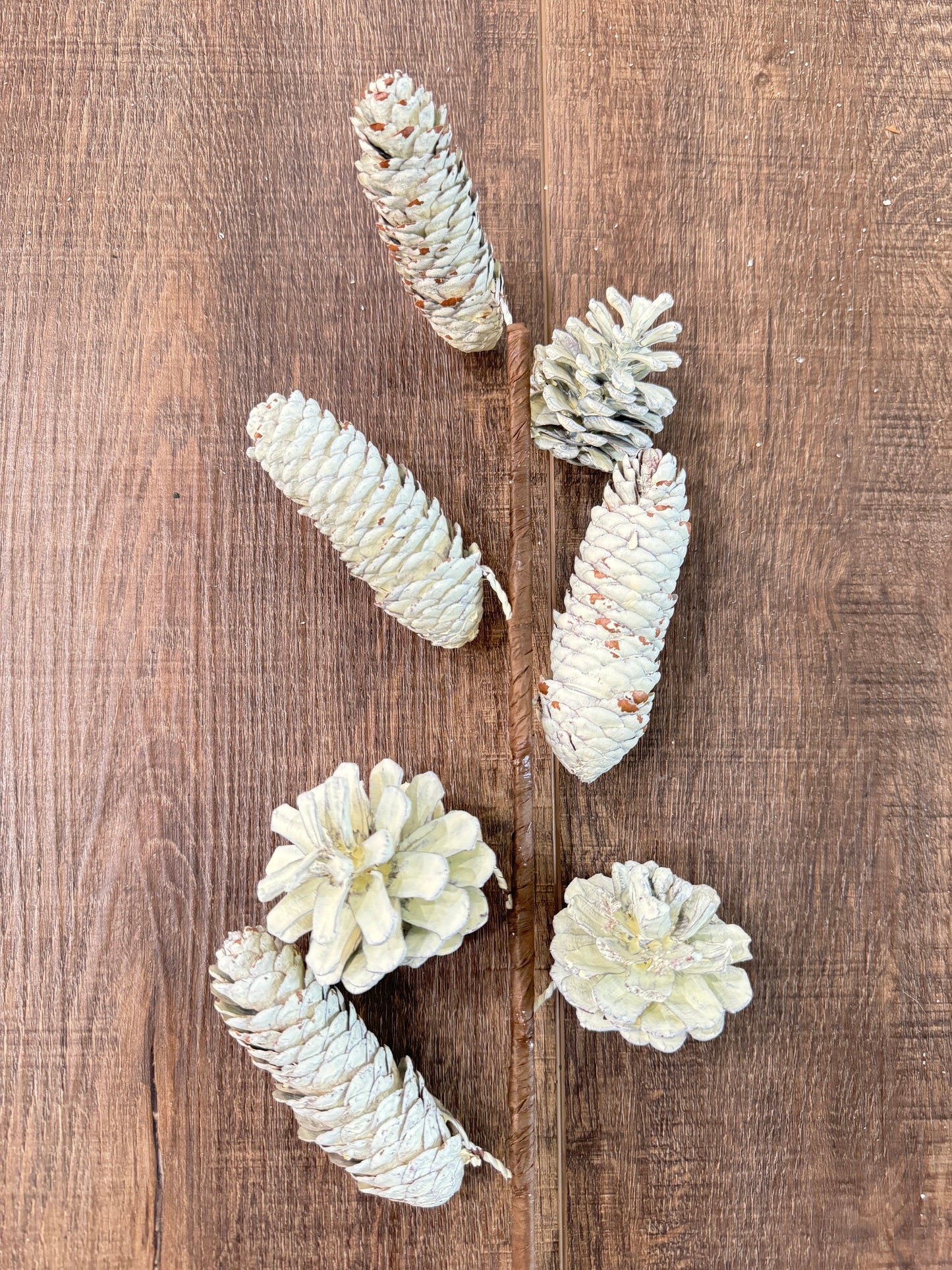 Rustic White Cream Pinecone Spray, Greenery, Floral Supplies, Wreath Christmas Tree Picks, Wreath Embellishments, Christmas, Craft Supply