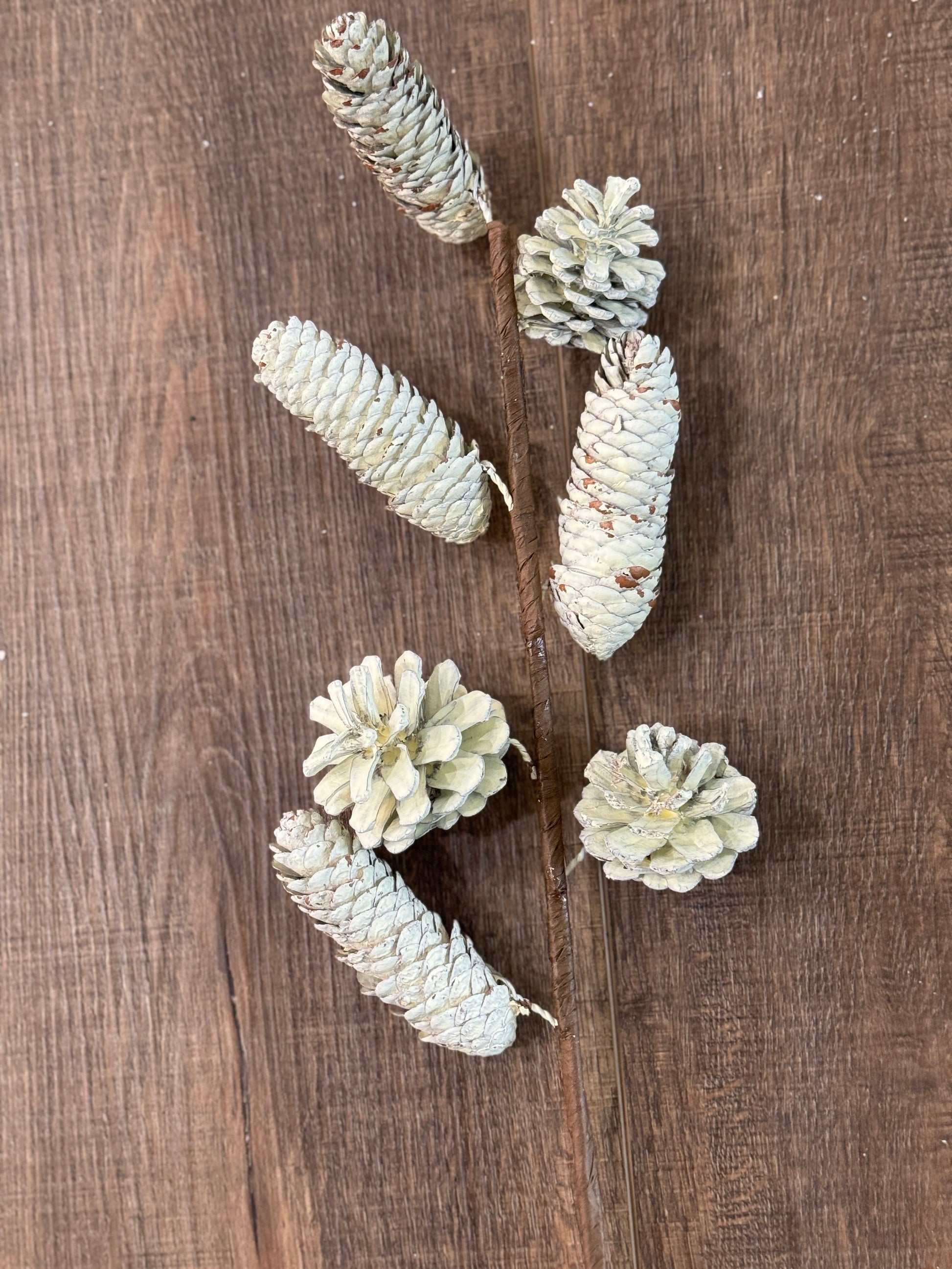 Rustic White Cream Pinecone Spray, Greenery, Floral Supplies, Wreath Christmas Tree Picks, Wreath Embellishments, Christmas, Craft Supply