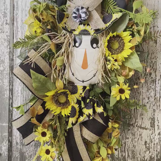 Sunflower Scarecrow Wreath,  Scarecrow Fall Wreath, Crow wreath, Harvest, Fall Wreath, Fall Decor, Farmhouse Decor,