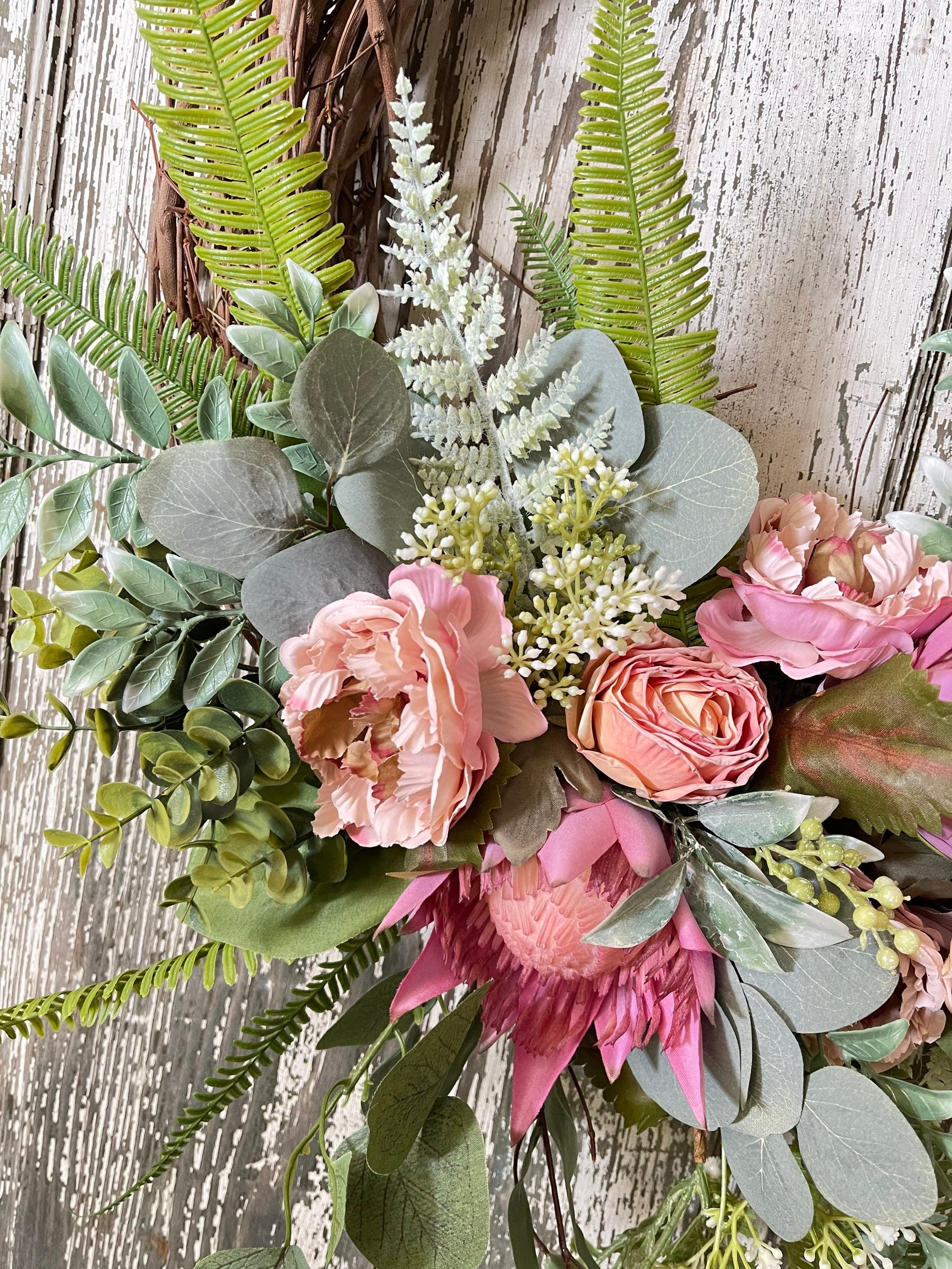 Pink Protea Wreath, Summer Pink Wreath, Ranunculus Flower Wreath, Everyday Decor, Farmhouse Wreath, Mother’s Day Flowers, Shower Decor