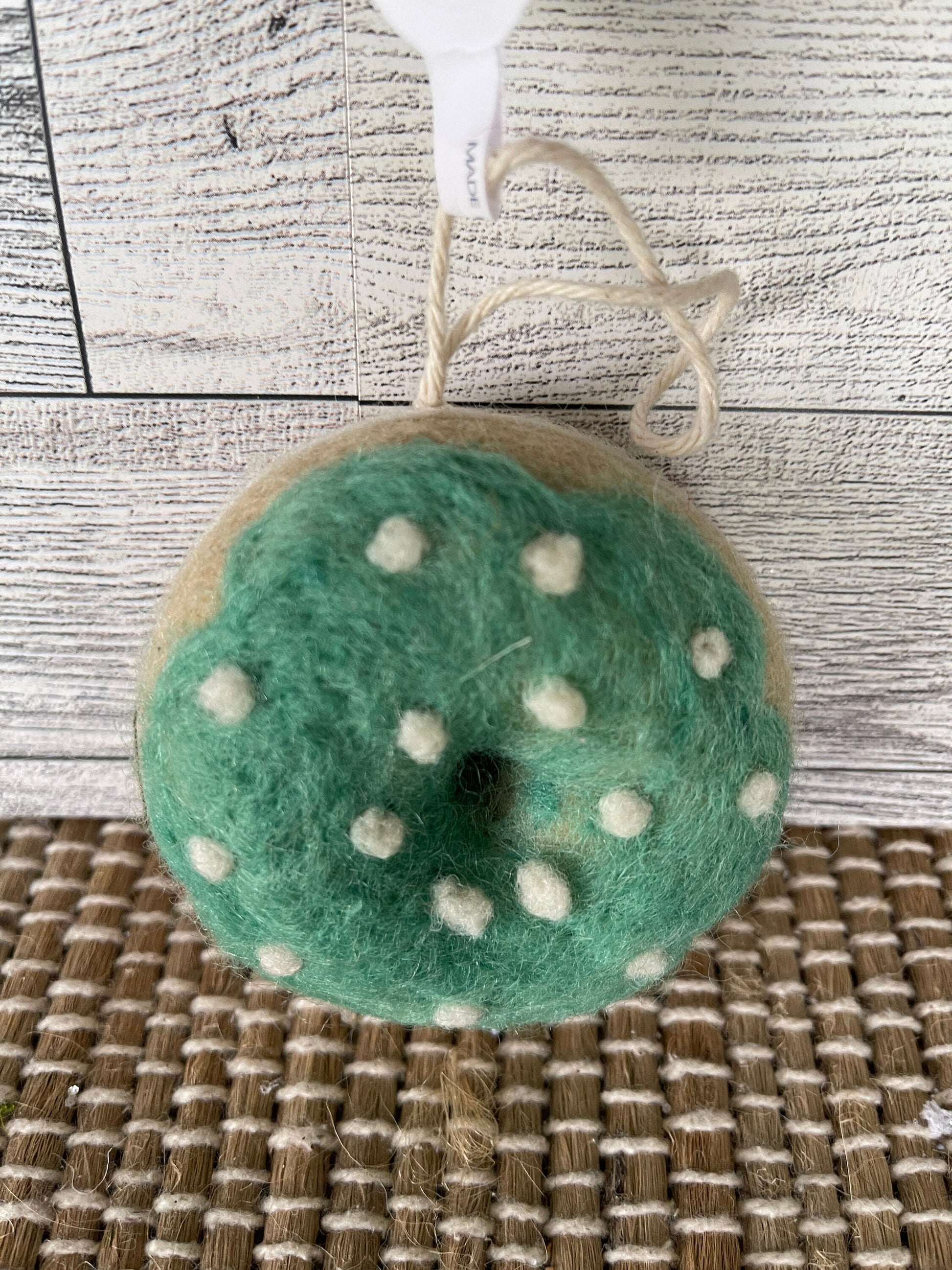 Felt Doughnut Ornament, Donut Wreath Attachment, Felt Food, craft supply, Christmas Tree Decor